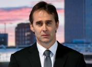 开云体育app-西班牙豪门遭遇困境，需调整状态