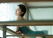 开云体育入口-强者逻辑的两种解法，从哈兰德的持续统治到尼斯的团队逆袭