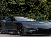 开云体育登录-西亚卡姆惊艳首秀！鹈鹕血拼独行侠，关键先生降临改写西部格局