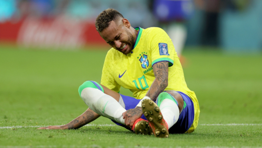 巴西传奇球员意外重伤，或将影响职业生涯的简单介绍