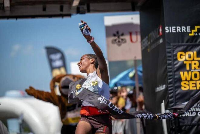 关于联赛风云突变，黑马崭露头角的信息