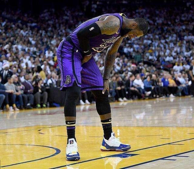 湖人难得失利，球队内部反思调整的简单介绍