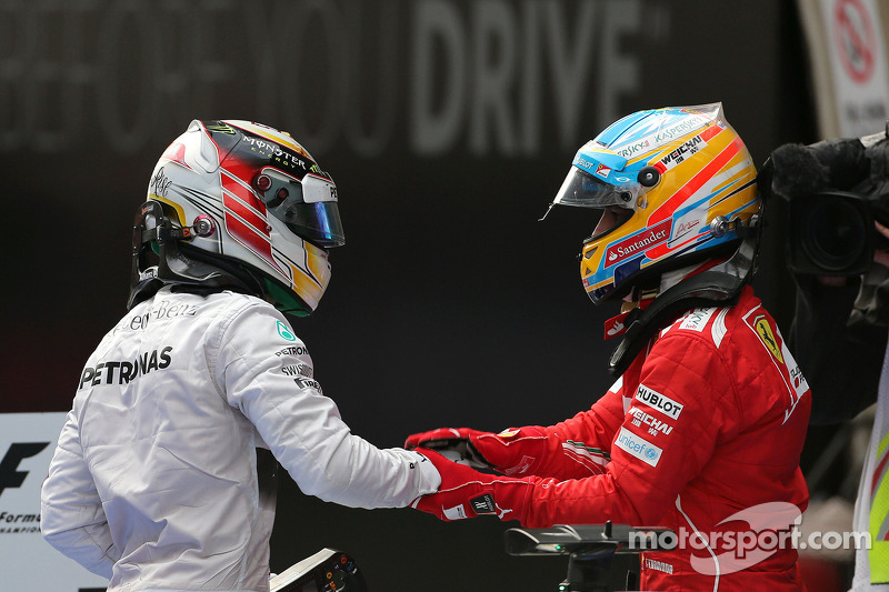 梅赛德斯横扫威廉姆斯,阿隆索扛起全队的简单介绍 梅赛德斯横扫威廉姆斯,阿隆索扛起全队的简单介绍