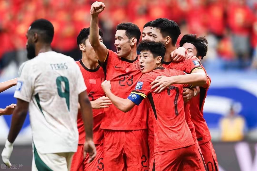 国内足球联赛技术对决，球员实力都能令人折服