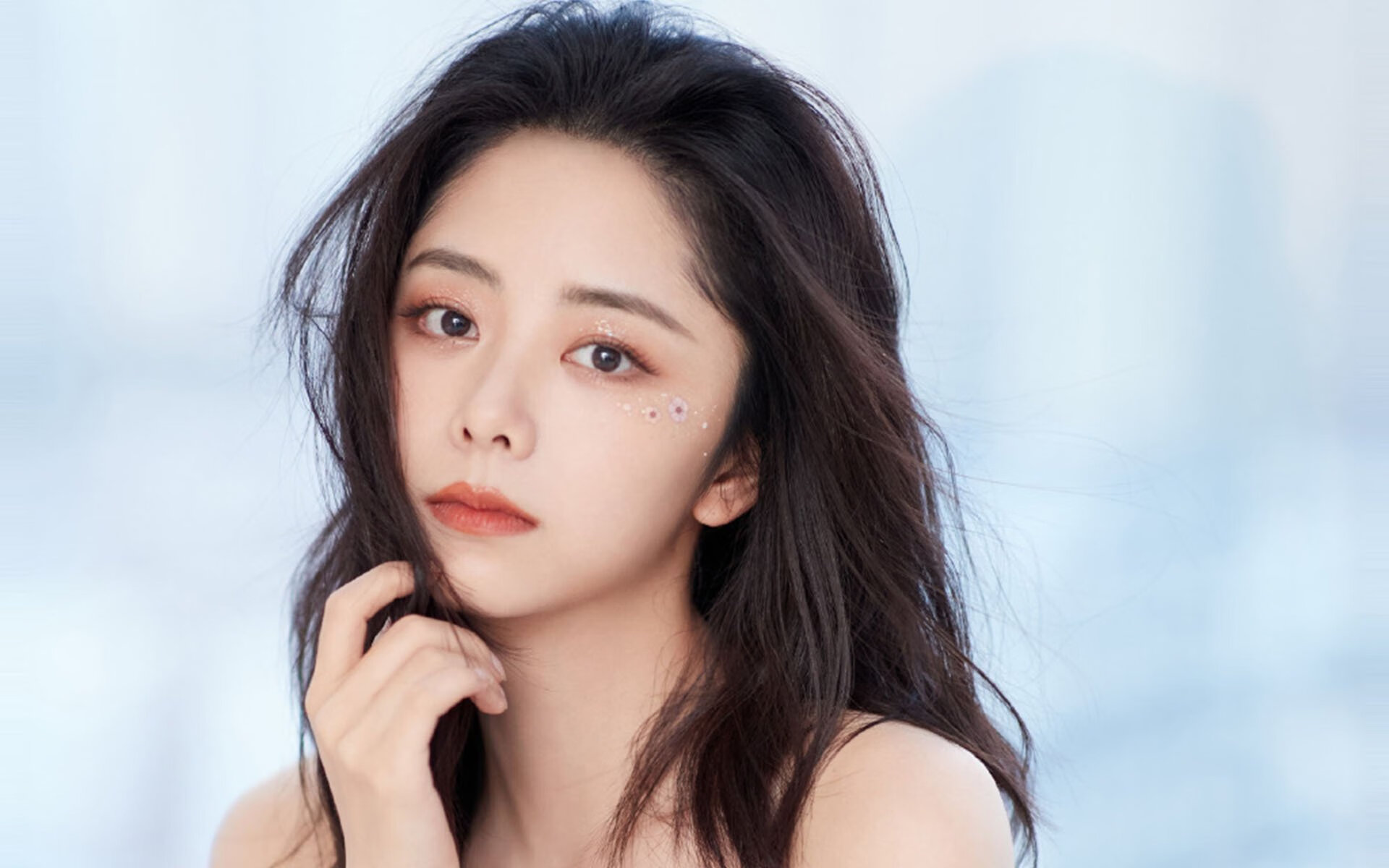 当北非雄狮咬碎红军，坎特在突尼斯队征服安菲尔德的征服之夜