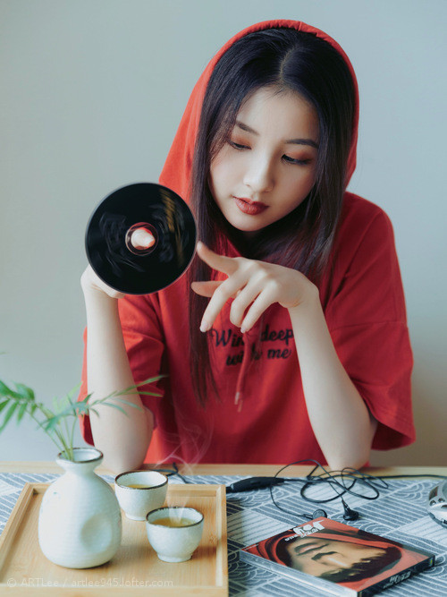 历史性胜利,加克波助爱尔兰压哨击败德国