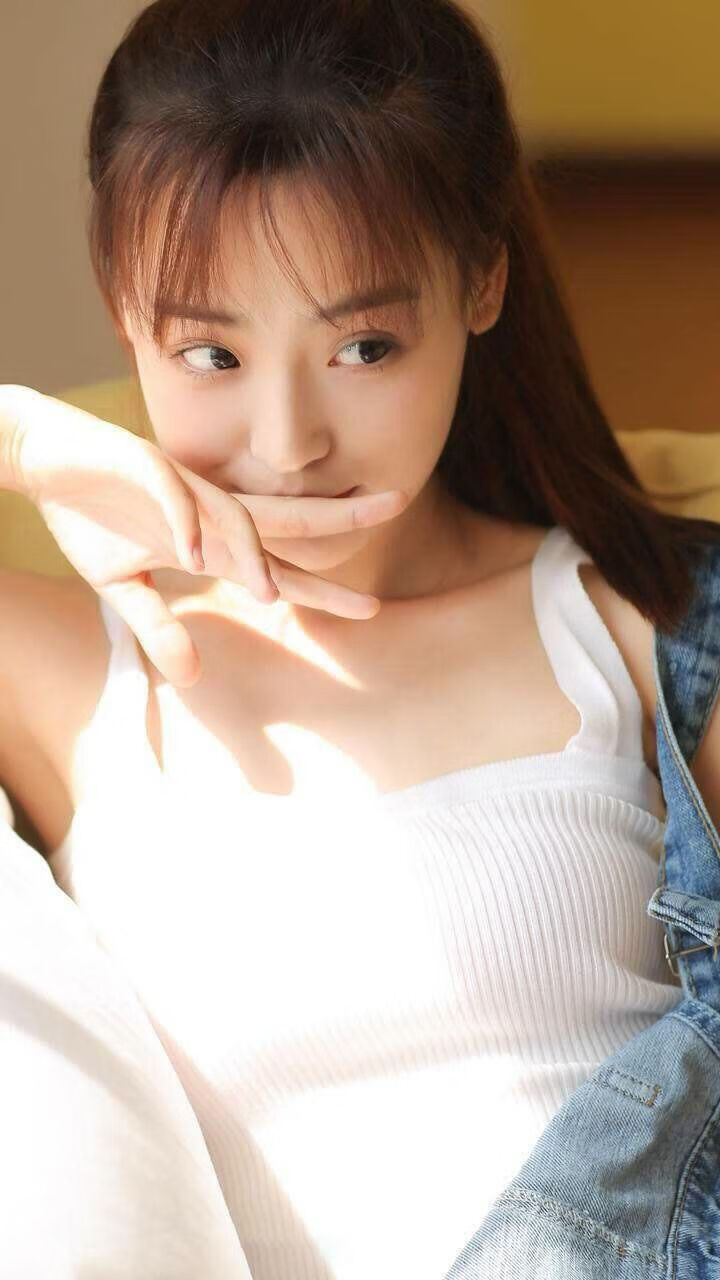 穹顶下的篮球交响诗，约基奇在世界杯之夜的独舞