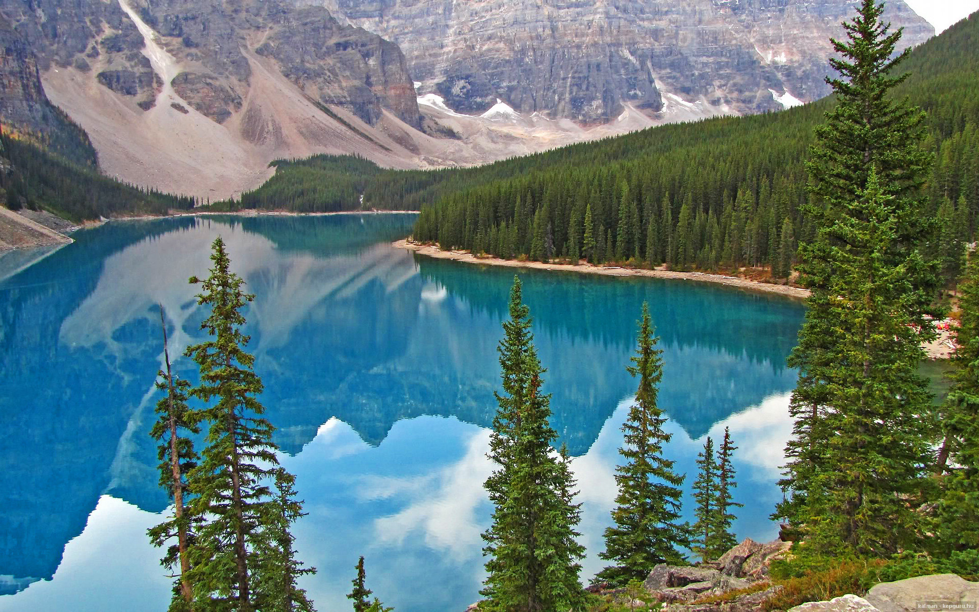 篮球世界的双重奏,尼克斯狂胜爵士,拉梅洛德甲争冠战接管比赛