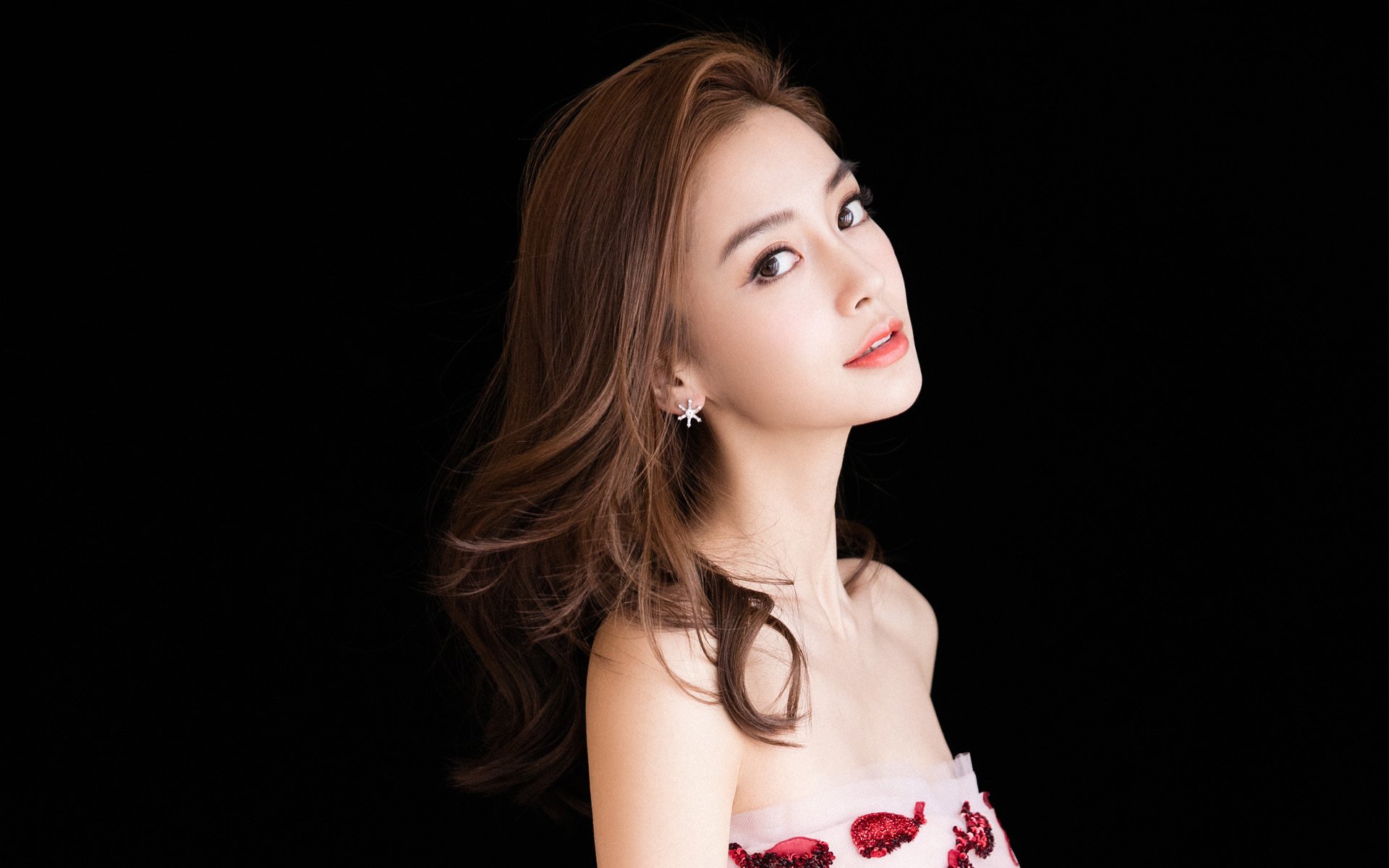 关键先生与黑色洪流,班凯罗三记重锤击碎华南虎不败金身